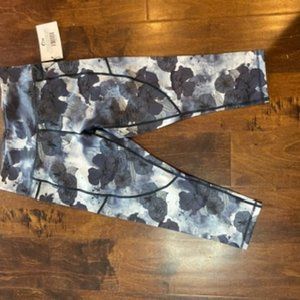 Capri Zyia Active Leggings